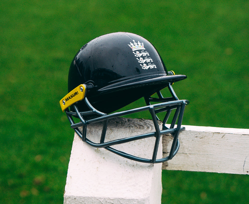 authentic uk football helmet Official England Cricket Mini Replica Helmet